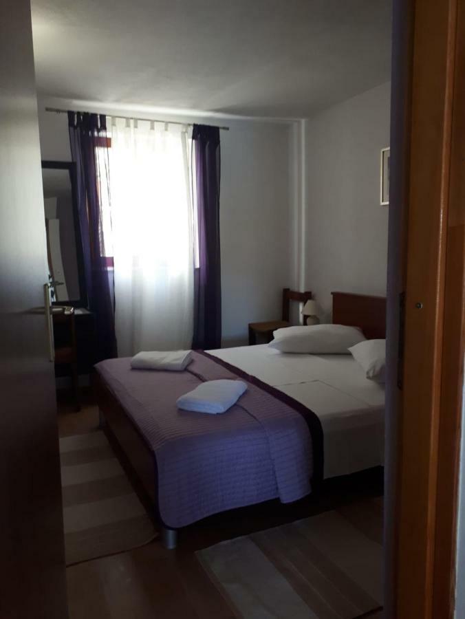 Apartman Mala Basina -maslina *